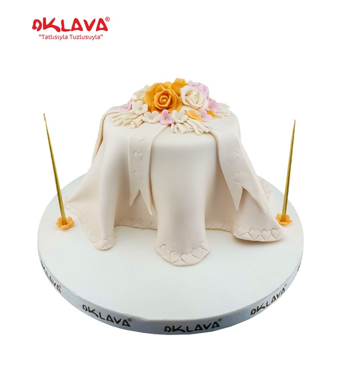 sevgili pastası, çiçekli pastalar, renkli güller, özel gün 